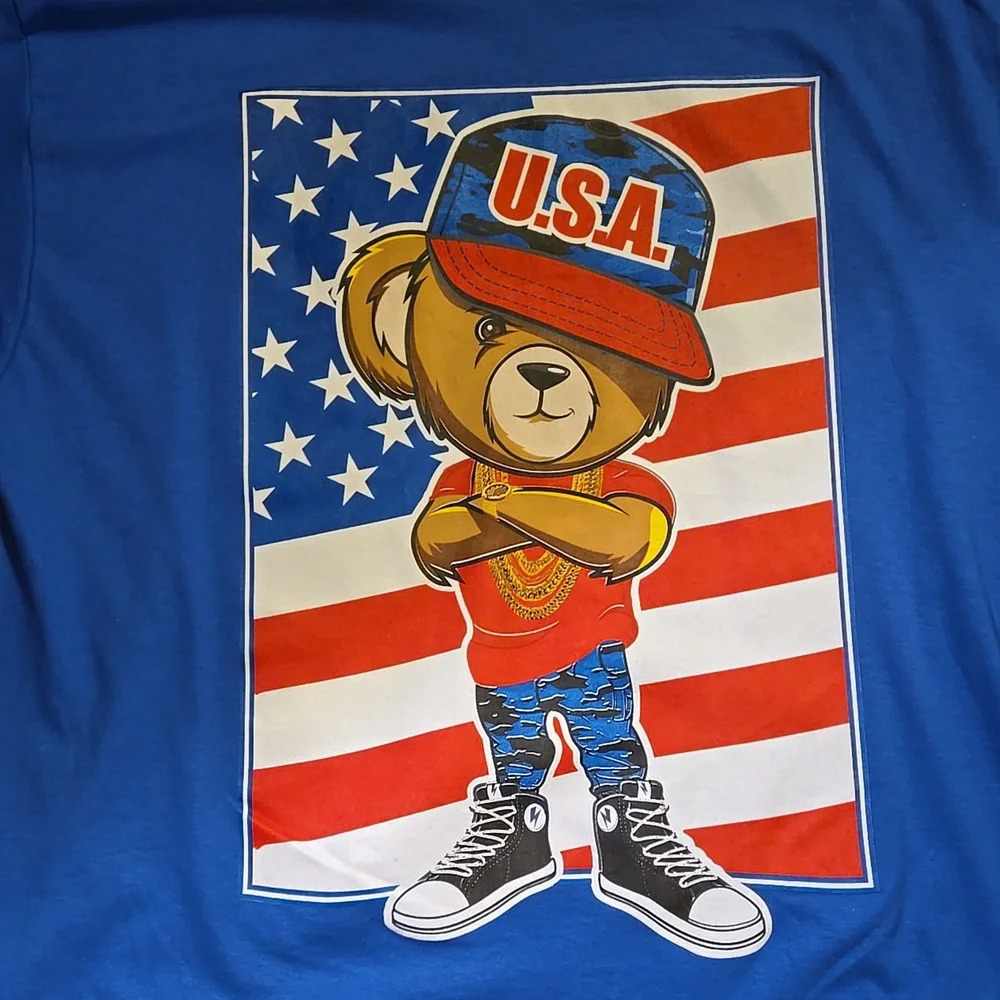 Brisco Patriotic Bear Tee shirt. Red White and Blue Short Sleeve Men size XL